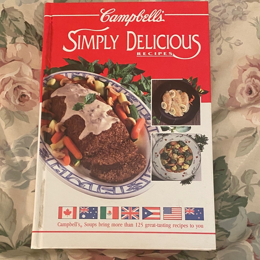 Campbell's Simply Delicious Recipes Cookbook - Red and White